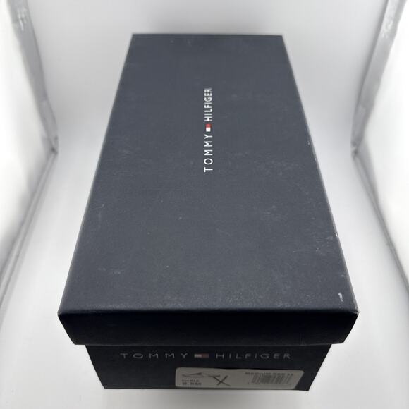 Tommy Hilfiger Women's Sia Red Thong Sandal Gold Tone Hardware Size 8.5M NWB - Picture 15 of 16